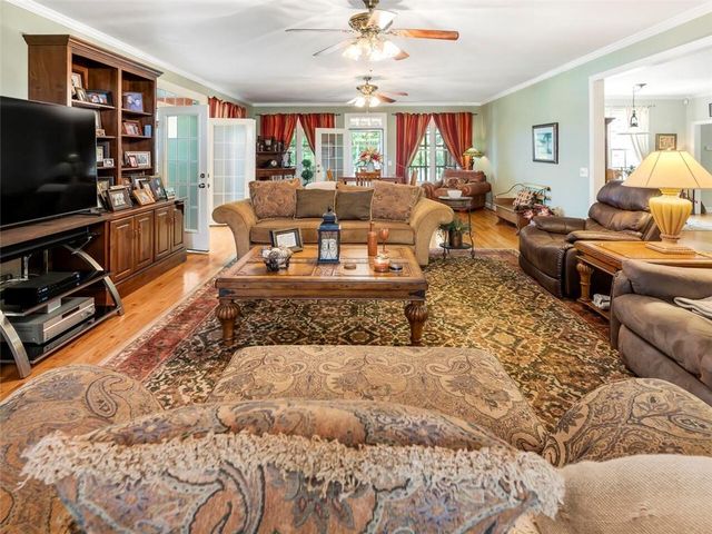 565 N Hulett Road, Villa Rica, GA 30180