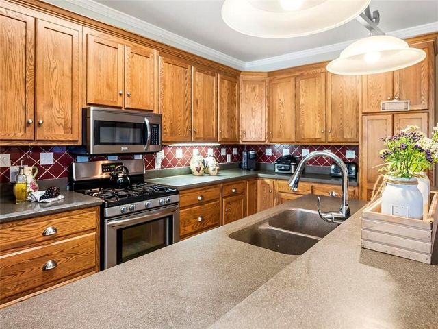 565 N Hulett Road, Villa Rica, GA 30180