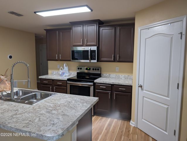 2320 SOTTERLEY Lane, Jacksonville, FL 32220