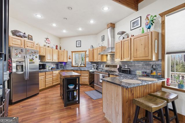 2175 Pea Ridge Road, Cornelia, GA 30531