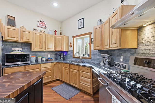 2175 Pea Ridge Road, Cornelia, GA 30531