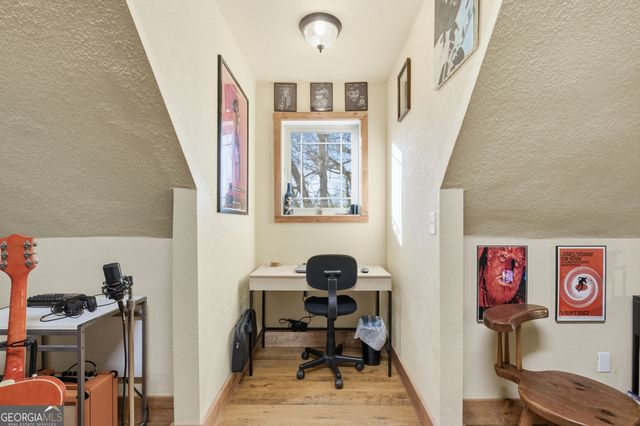 2175 Pea Ridge Road, Cornelia, GA 30531