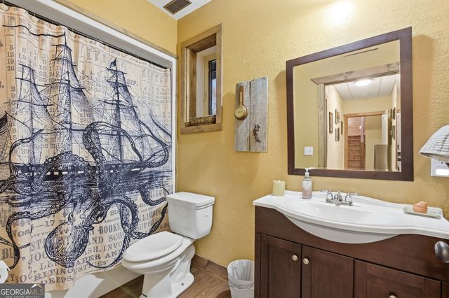 2175 Pea Ridge Road, Cornelia, GA 30531