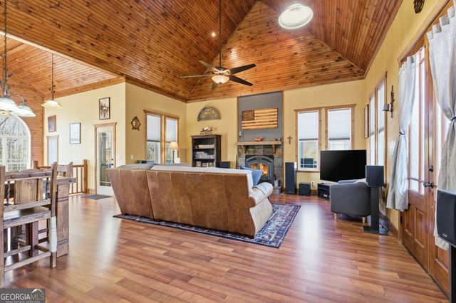 2175 Pea Ridge Road, Cornelia, GA 30531