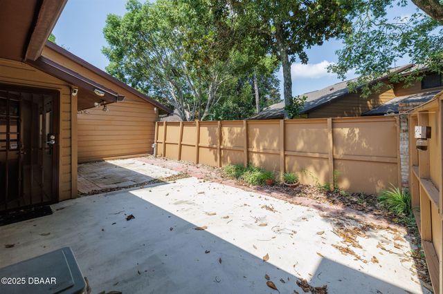 99 Old Barn Trail, Ormond Beach, FL 32174