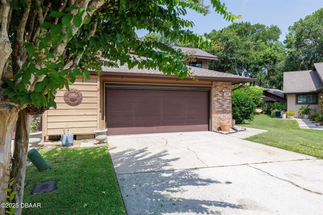 99 Old Barn Trail, Ormond Beach, FL 32174