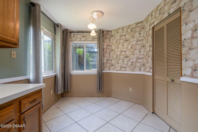 99 Old Barn Trail, Ormond Beach, FL 32174