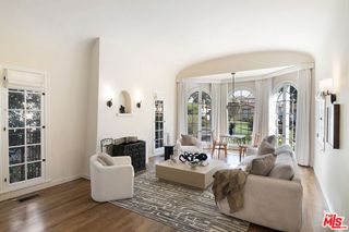 131 S Martel Avenue, Los Angeles, CA 90036