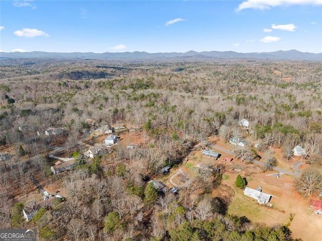 296 Norman Bell Road, Murrayville, GA 30564