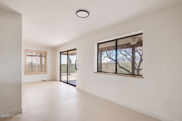 5794 E Camino Del Celador, Tucson, AZ 85750