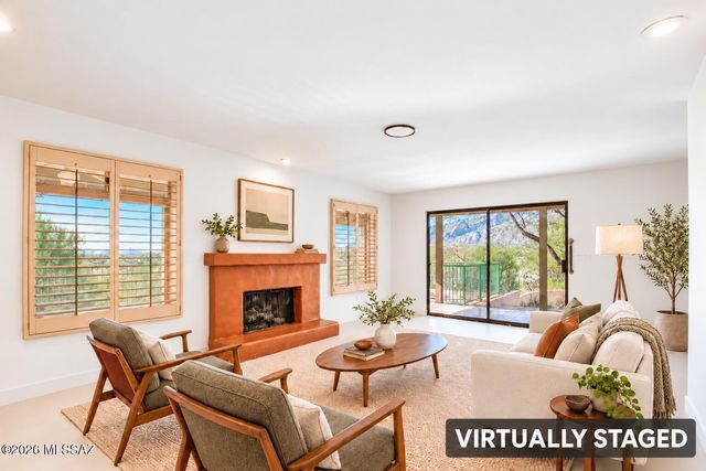 5794 E Camino Del Celador, Tucson, AZ 85750