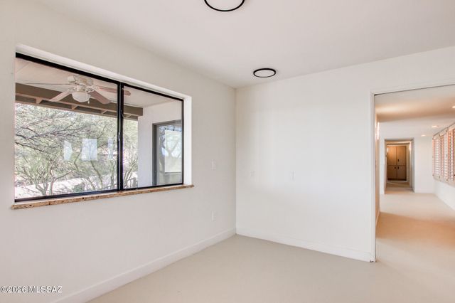 5794 E Camino Del Celador, Tucson, AZ 85750