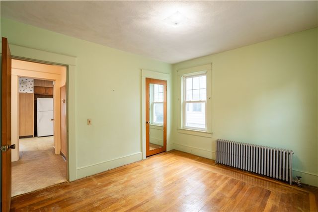 15 Taft Avenue, Providence, RI 02906