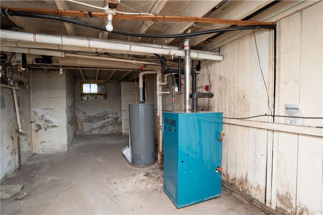 15 Taft Avenue, Providence, RI 02906