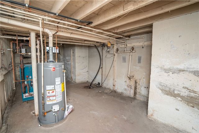 15 Taft Avenue, Providence, RI 02906