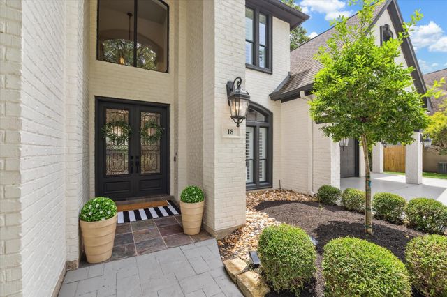18 Sutton Mill Place, The Woodlands, TX 77382
