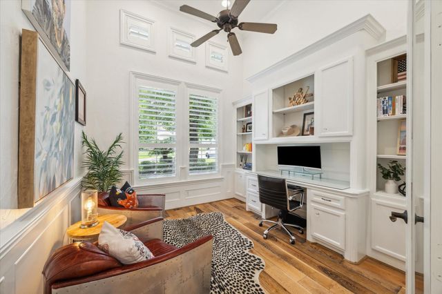 18 Sutton Mill Place, The Woodlands, TX 77382