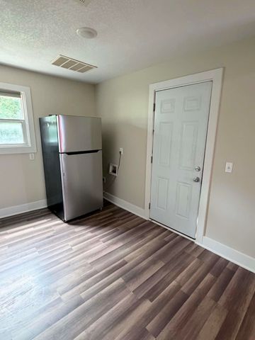 2966 S Davidson St, Wichita, KS 67210