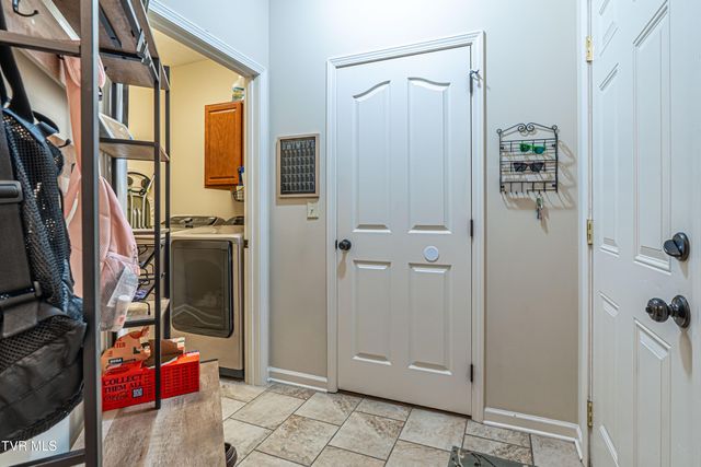 20972 Cheyenne Trail, Abingdon, VA 24211