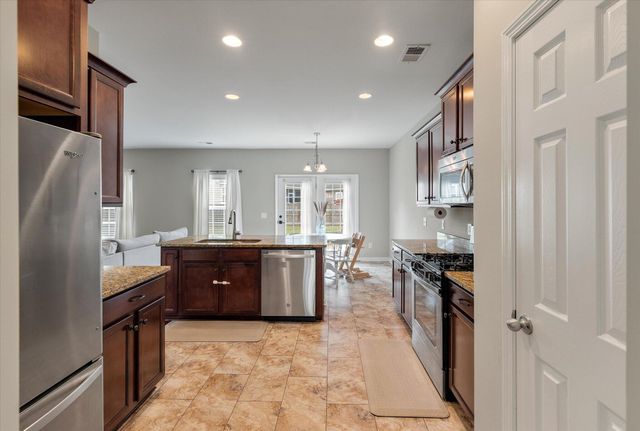 8536 Majestic Street, North Charleston, SC 29420