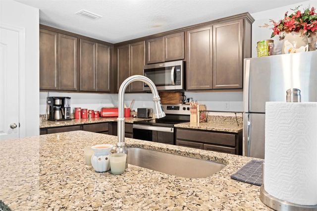 30067 FEDORA CIRCLE, Brooksville, FL 34602