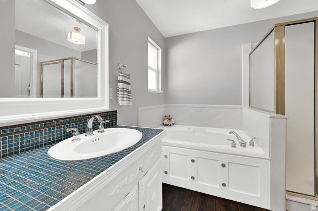 3643 LAKEVIEW DR, North Ogden, UT 84414