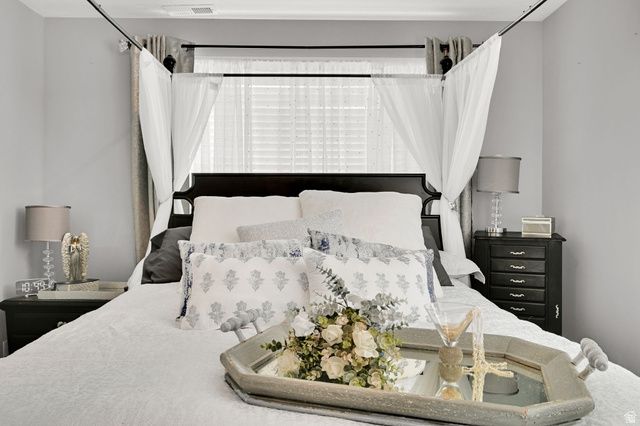 3643 LAKEVIEW DR, North Ogden, UT 84414