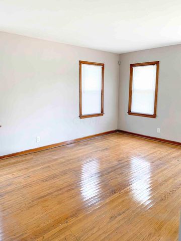 2237 Parkwood Avenue, Columbus, OH 43211
