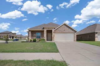 418 War Emblem Lane, Waxahachie, TX 75165