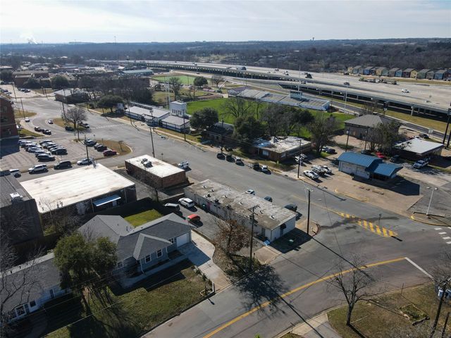 320 W Washington Street, Sherman, TX 75090