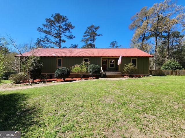 162 Bacon Street, Irwinton, GA 31042