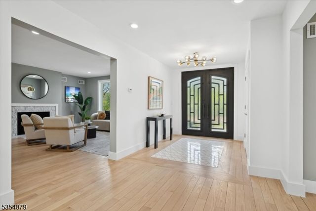 284 Mendham Rd, Morris Twp., NJ 07960