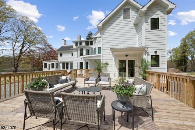 284 Mendham Rd, Morris Twp., NJ 07960