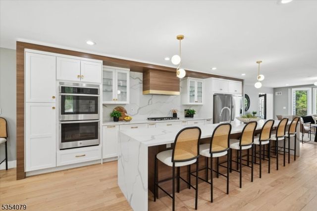 284 Mendham Rd, Morris Twp., NJ 07960