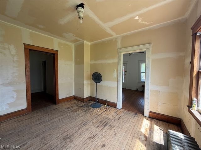 716 E 160th Street, Cleveland, OH 44110