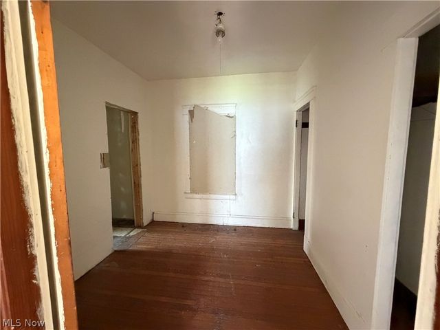 716 E 160th Street, Cleveland, OH 44110