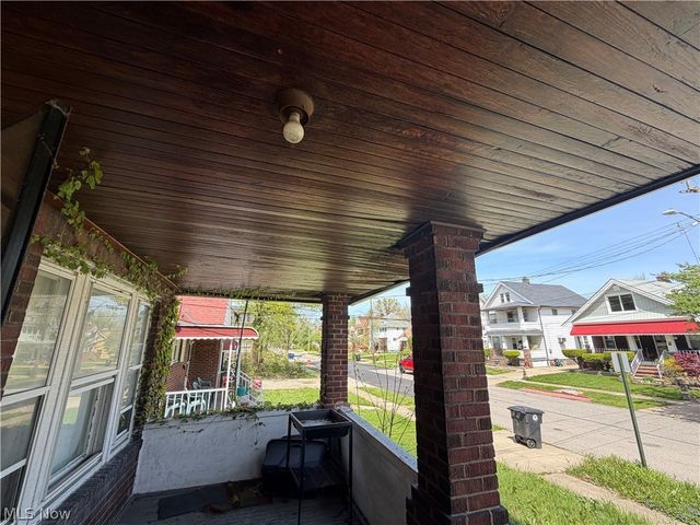 716 E 160th Street, Cleveland, OH 44110