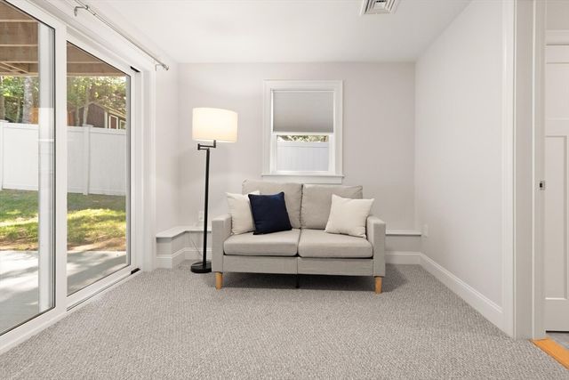 13 Lower Rd, Westford, MA 01886
