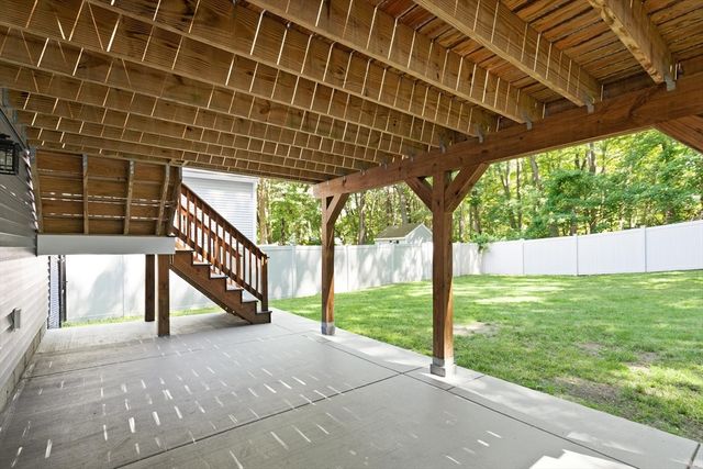 13 Lower Rd, Westford, MA 01886