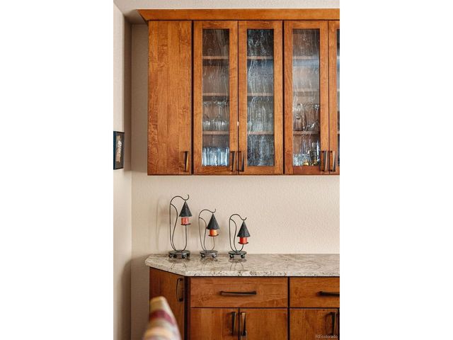 27033 E Mineral Dr, Aurora, CO 80016