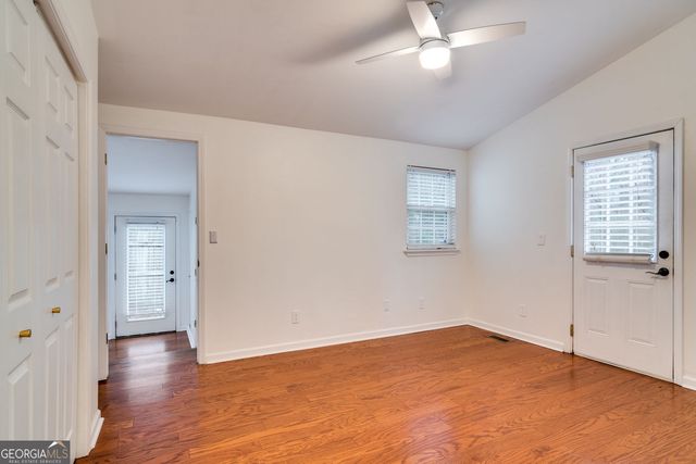 1756 Dresden Drive NE, Brookhaven, GA 30319