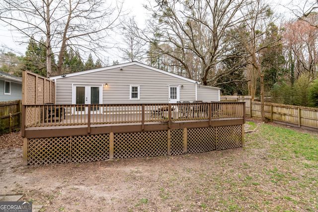 1756 Dresden Drive NE, Brookhaven, GA 30319