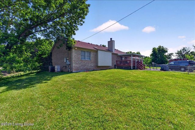 404 Cedarview Dr, Shepherdsville, KY 40165