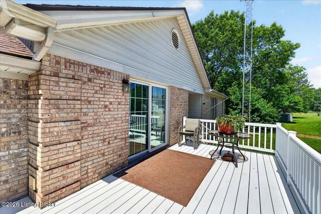 404 Cedarview Dr, Shepherdsville, KY 40165