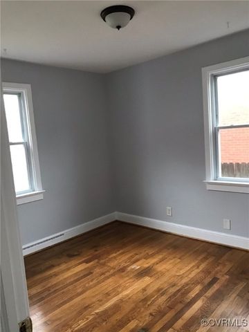 104 Moore Ave, Colonial Heights, VA 23834