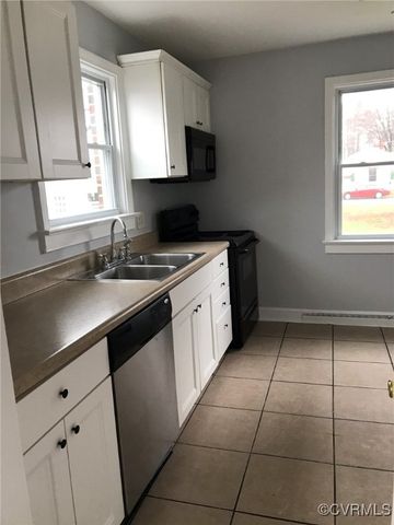 104 Moore Ave, Colonial Heights, VA 23834