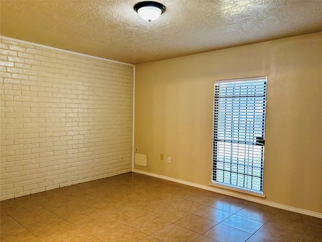 12409 Sharpview Drive 2409, Houston, TX 77072