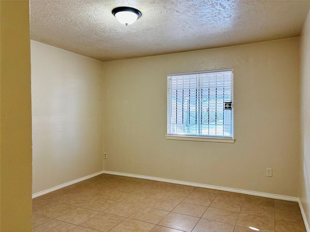 12409 Sharpview Drive 2409, Houston, TX 77072