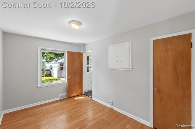 17717 Denby, Redford, MI 48240