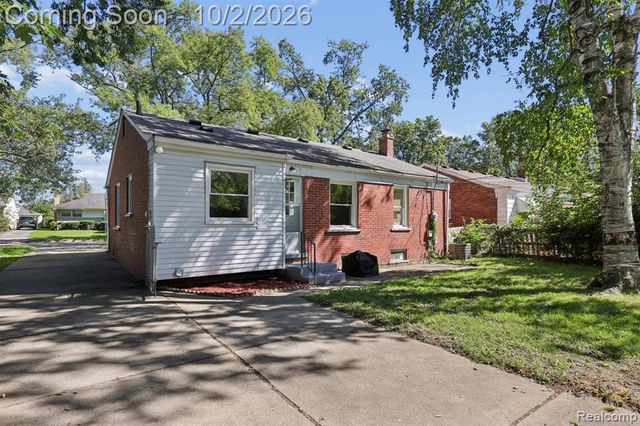 17717 Denby, Redford, MI 48240